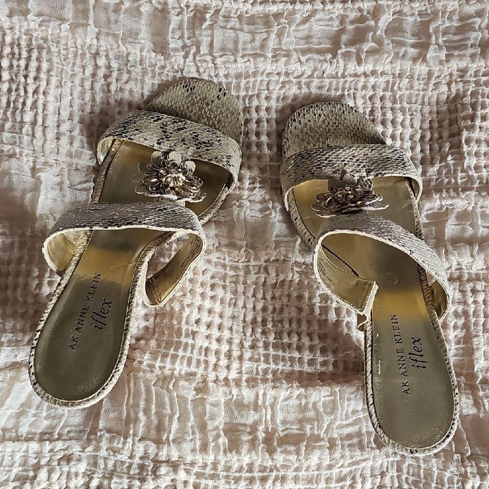 Anne Klein Beige Floral Sandals